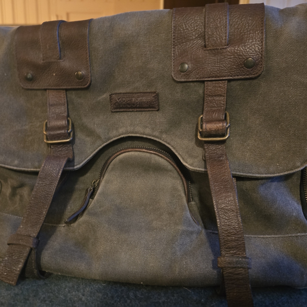 Johnston & Murphy Gray and Brown Messenger Bag